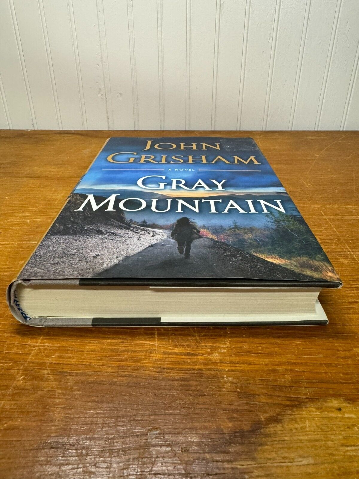 John Grisham Gray Mountain 2014 HCDJ First Edition 1st Printing F/VF