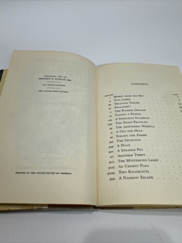 Franklin W. Dixon Hardy Boys, The Wailing Siren Mystery DJ/HC 1951