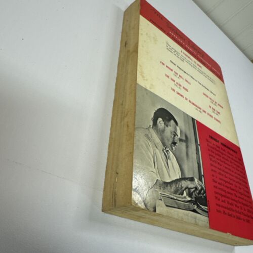 A Farewell To Arms by Ernest Hemingway (paperback, 1940)