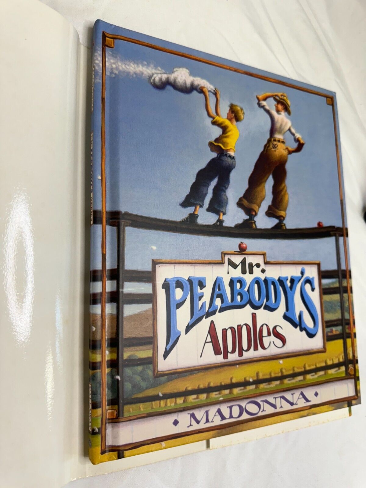 Madonna Kids Book Mr Paebody's Apples