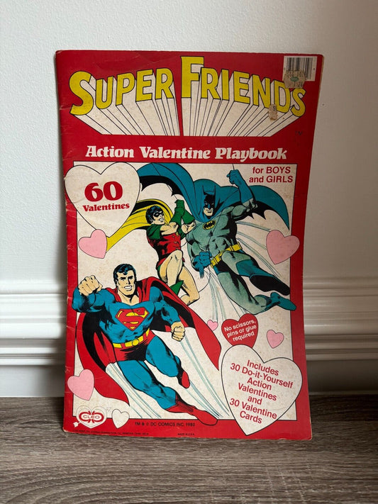 1980 Super Friends Action Valentine Playbook - BATMAN SUPERMAN AQUAMAN - UNUSED