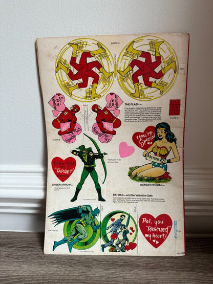 1980 Super Friends Action Valentine Playbook - BATMAN SUPERMAN AQUAMAN - UNUSED