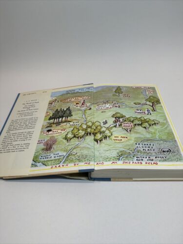 A. A. Milne The World of Pooh Complete Winnie-the-Pooh…House…Corner 1985 HCDJ VG