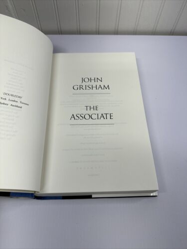 John Grisham The Associate 2009 HCDJ First Edition 1st Printing F/VF